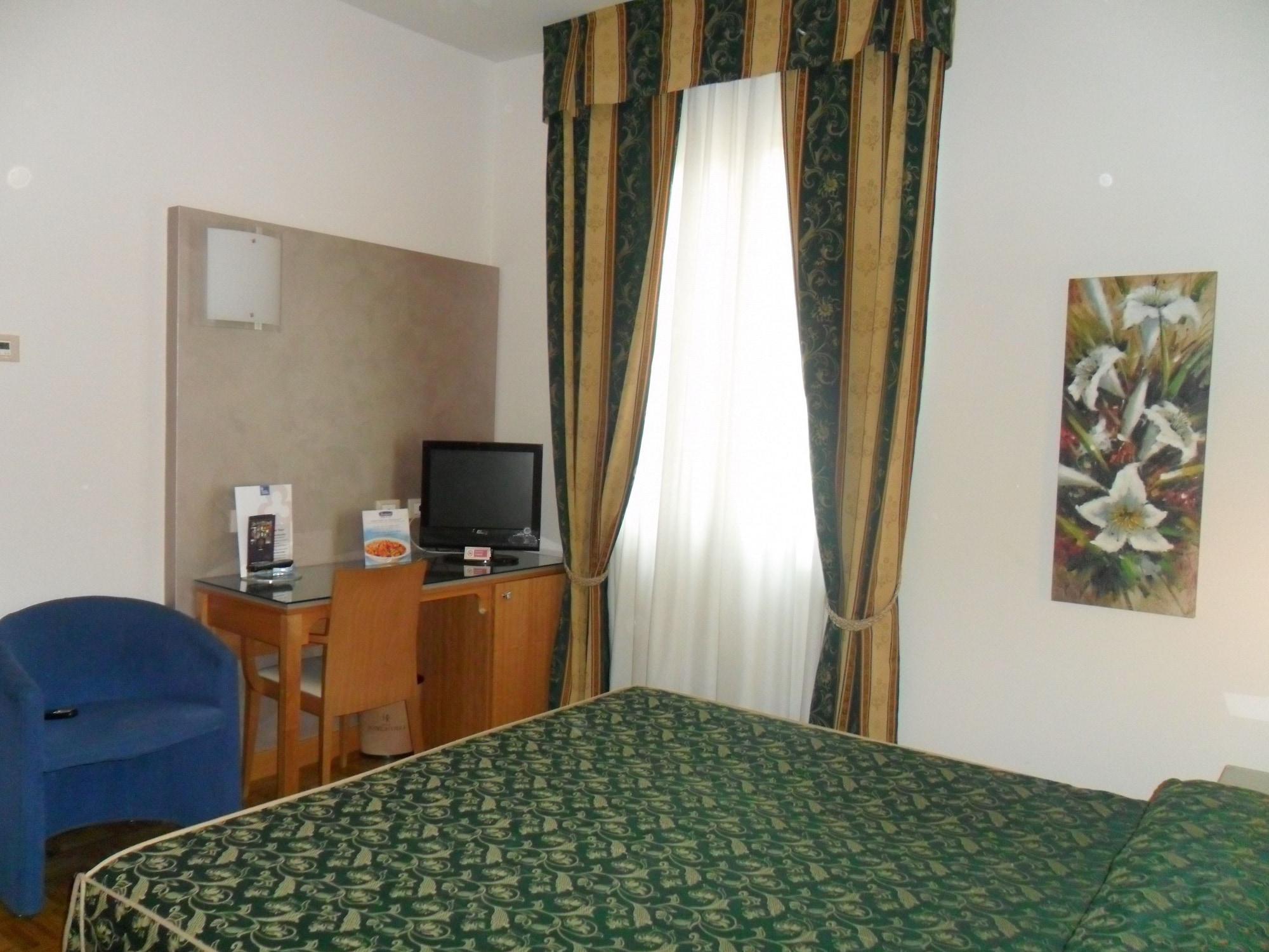 Hotel Riviera Segrate Esterno foto